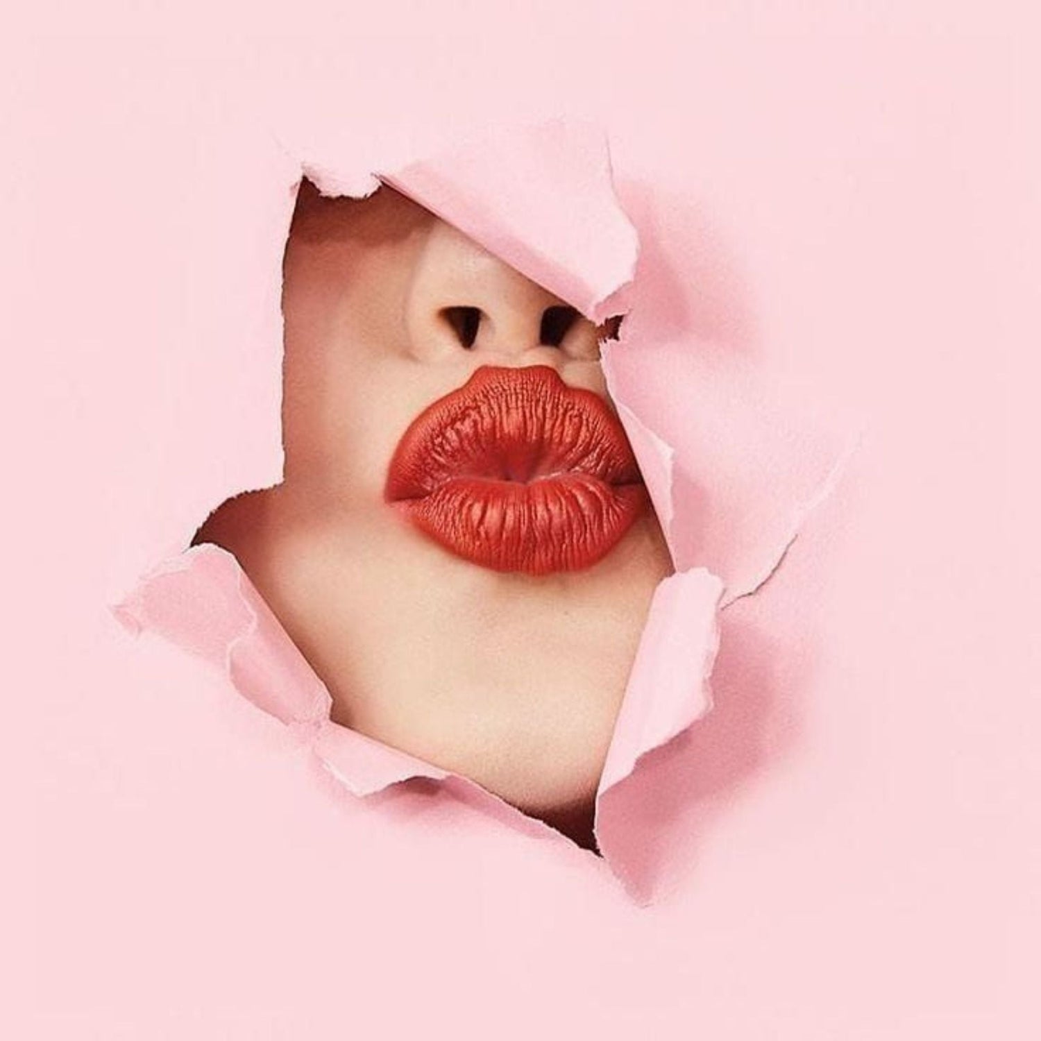 Lip-Care-Natural-Hydrating-Soothing-Lip-Care - Bubble Clinic