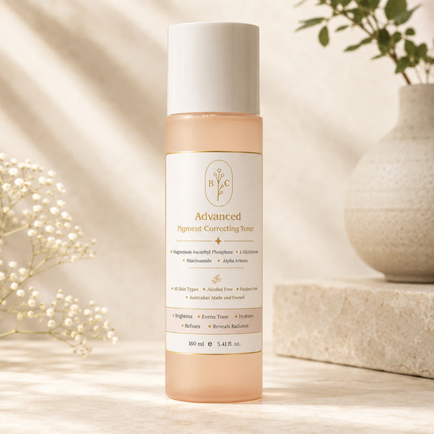 Brightening toner featuring Niacinamide, Alpha Arbutin, Vitamin C, L-Glutathione and Licorice Root Extract to promote radiant, even-looking skin.